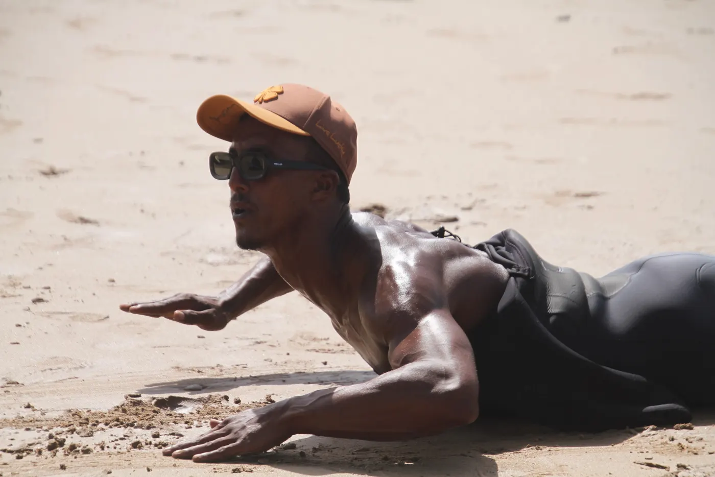 Chafik showing the pop-up on the sand